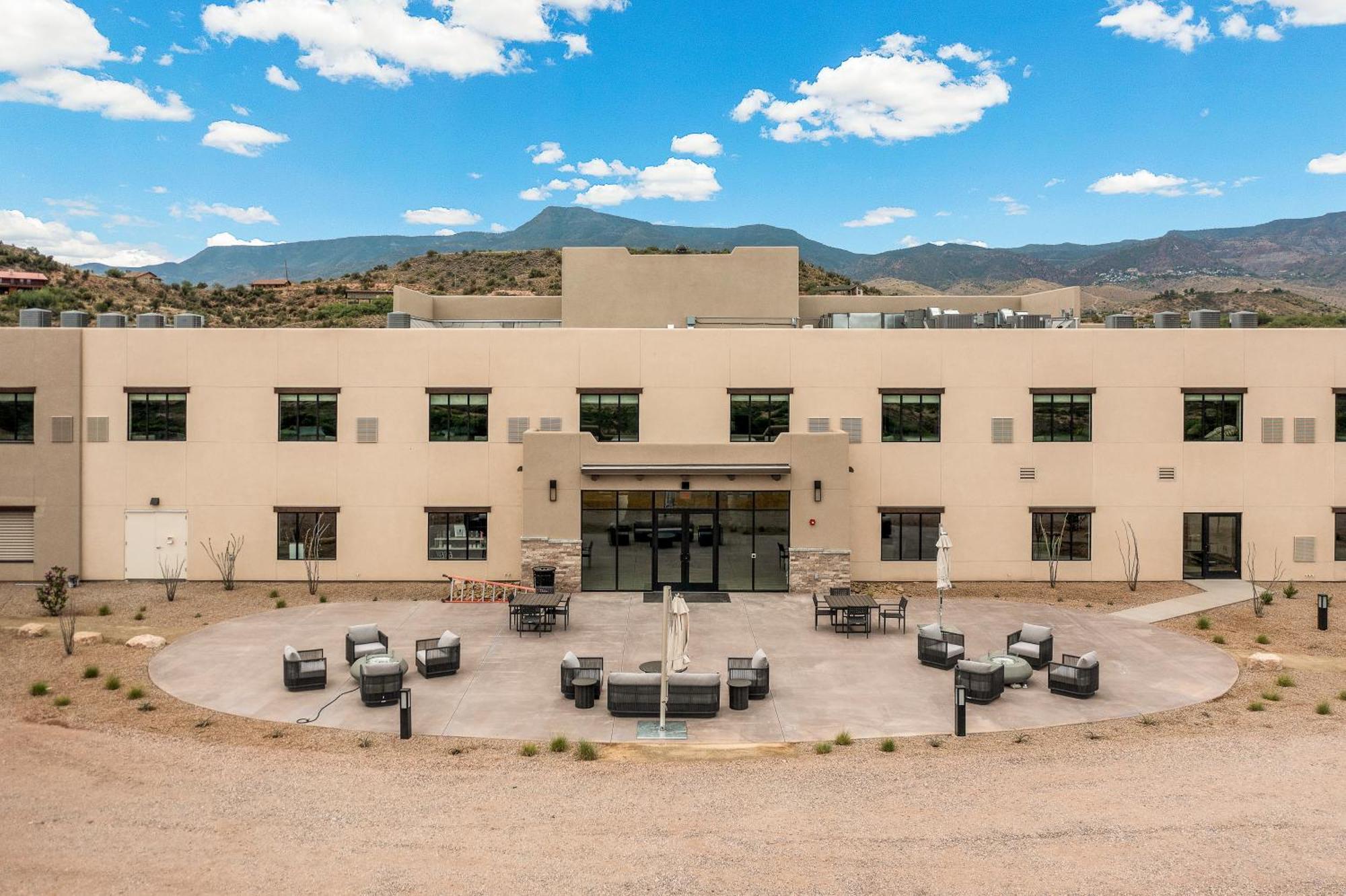 Taawaki Inn Clarkdale Экстерьер фото
